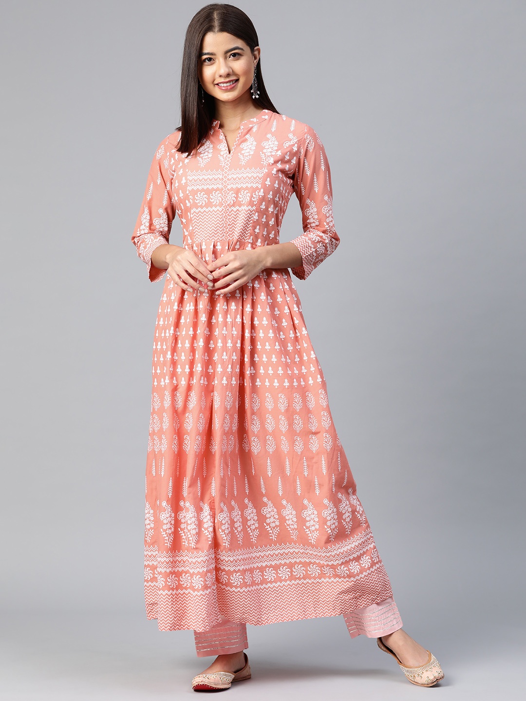 

Divena Women Pink & White Ethnic Motifs Printed Anarkali Kurta