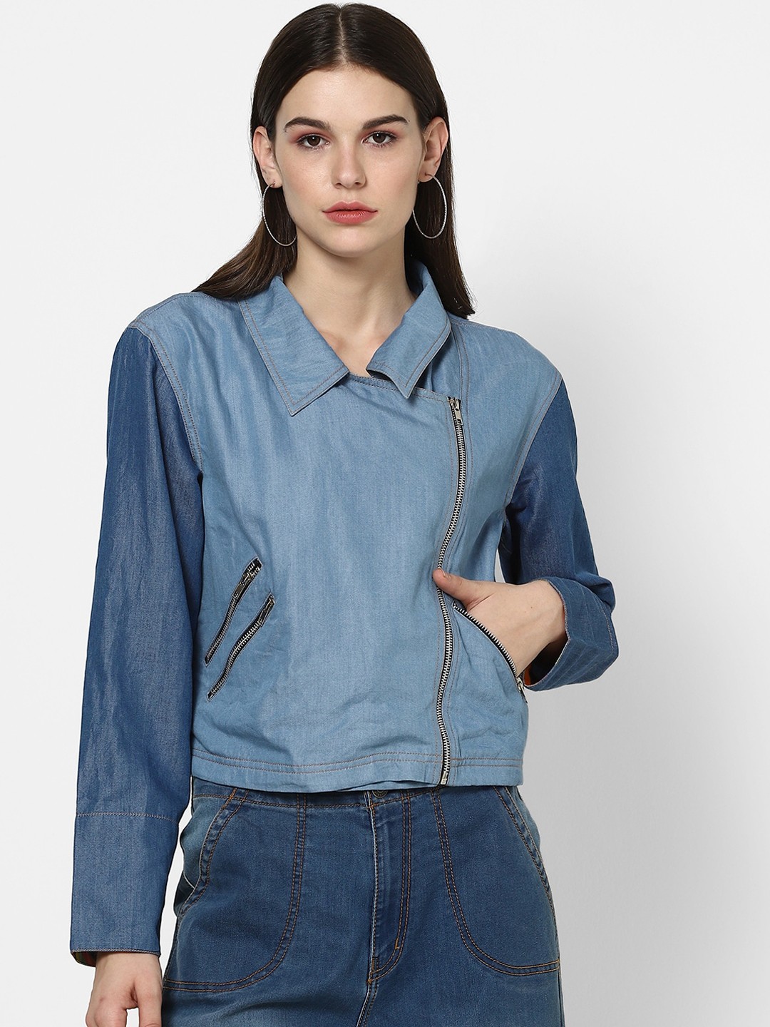 

FOREVER 21 Women Blue Crop Denim Jacket