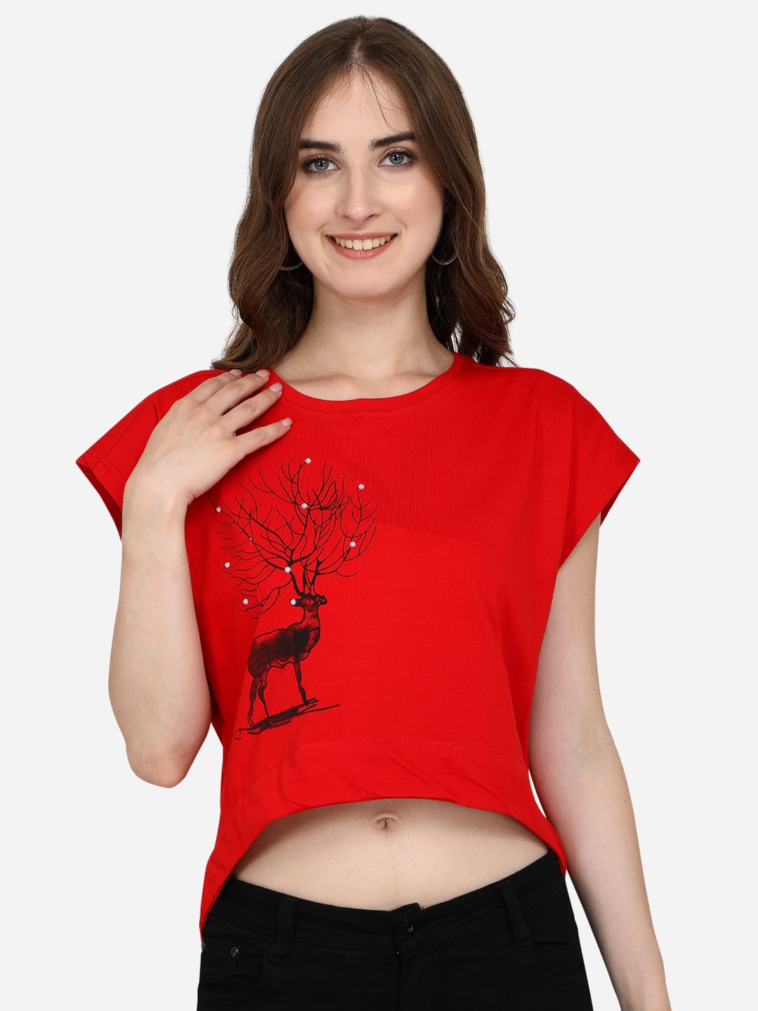 

OM SAI LATEST CREATION Women Red Printed Extended Sleeves Regular Crop Top