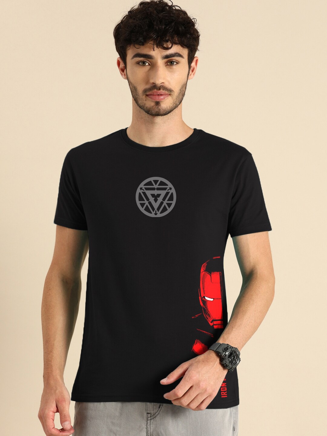 

Bewakoof Men Black & Red Iron Man Printed T-shirt