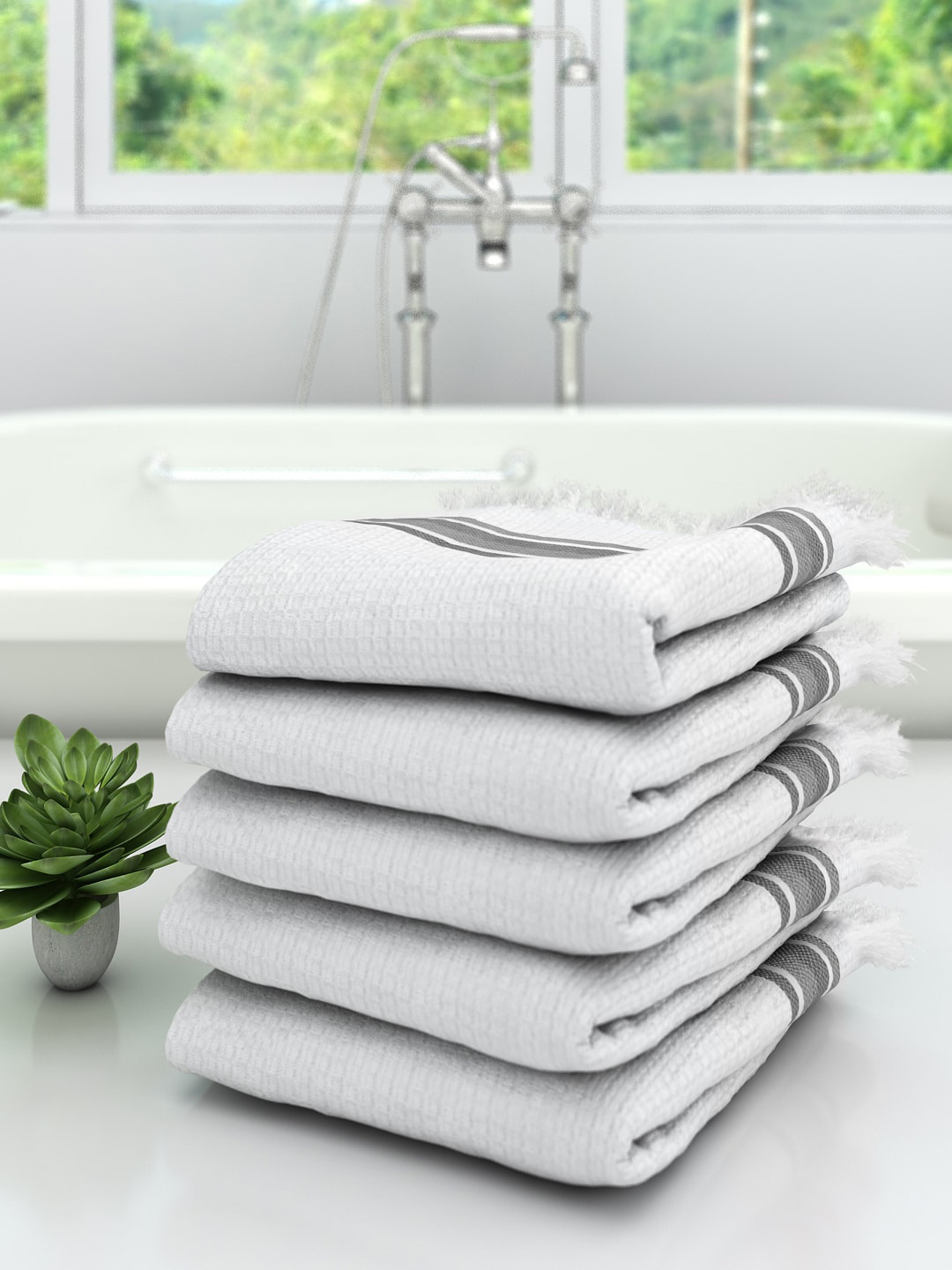 

Athom Trendz Set Of 5 White High Absorbant Bath Towel