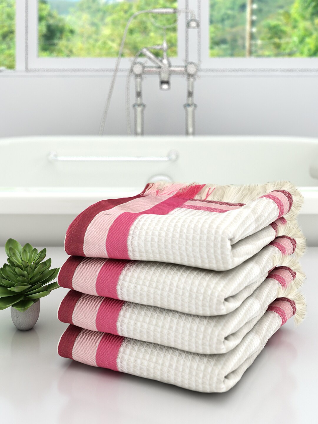 

Athom Trendz Set Of 4 White High Absorbant Bath Towel