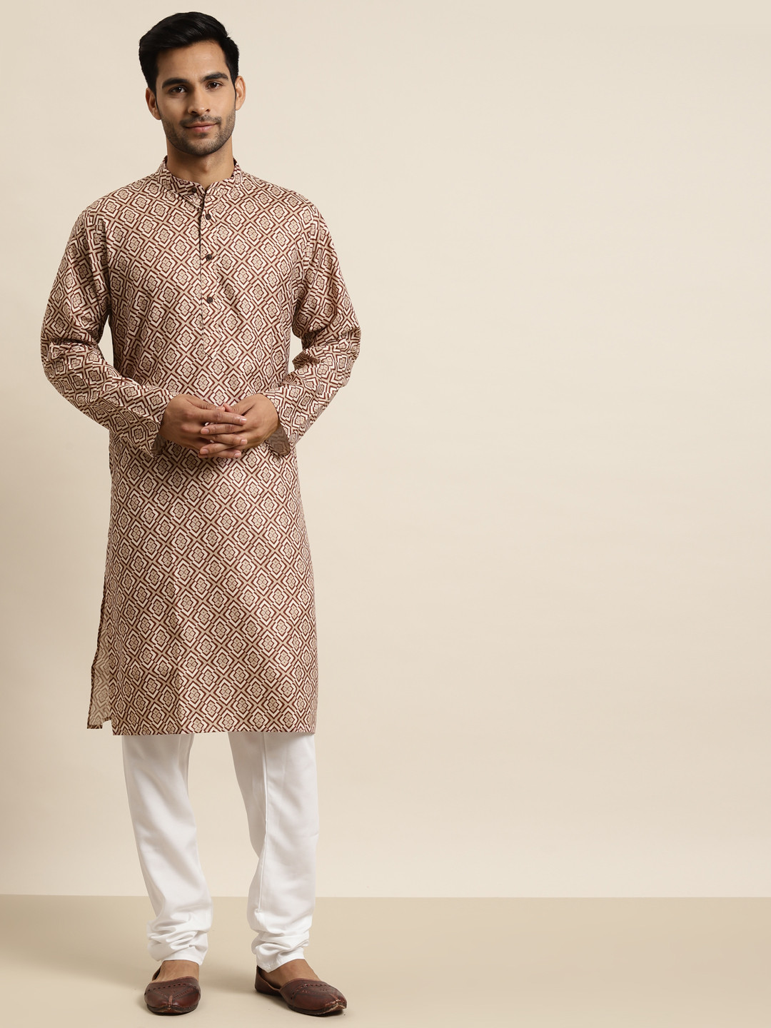 

SOJANYA Men Brown & Beige Printed Regular Pure Cotton Kurta with Churidar