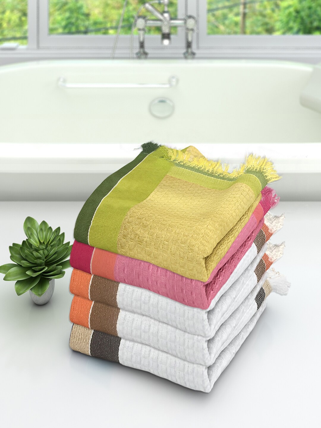 

Athom Trendz Multi Set of 5 Cotton Bath Towels