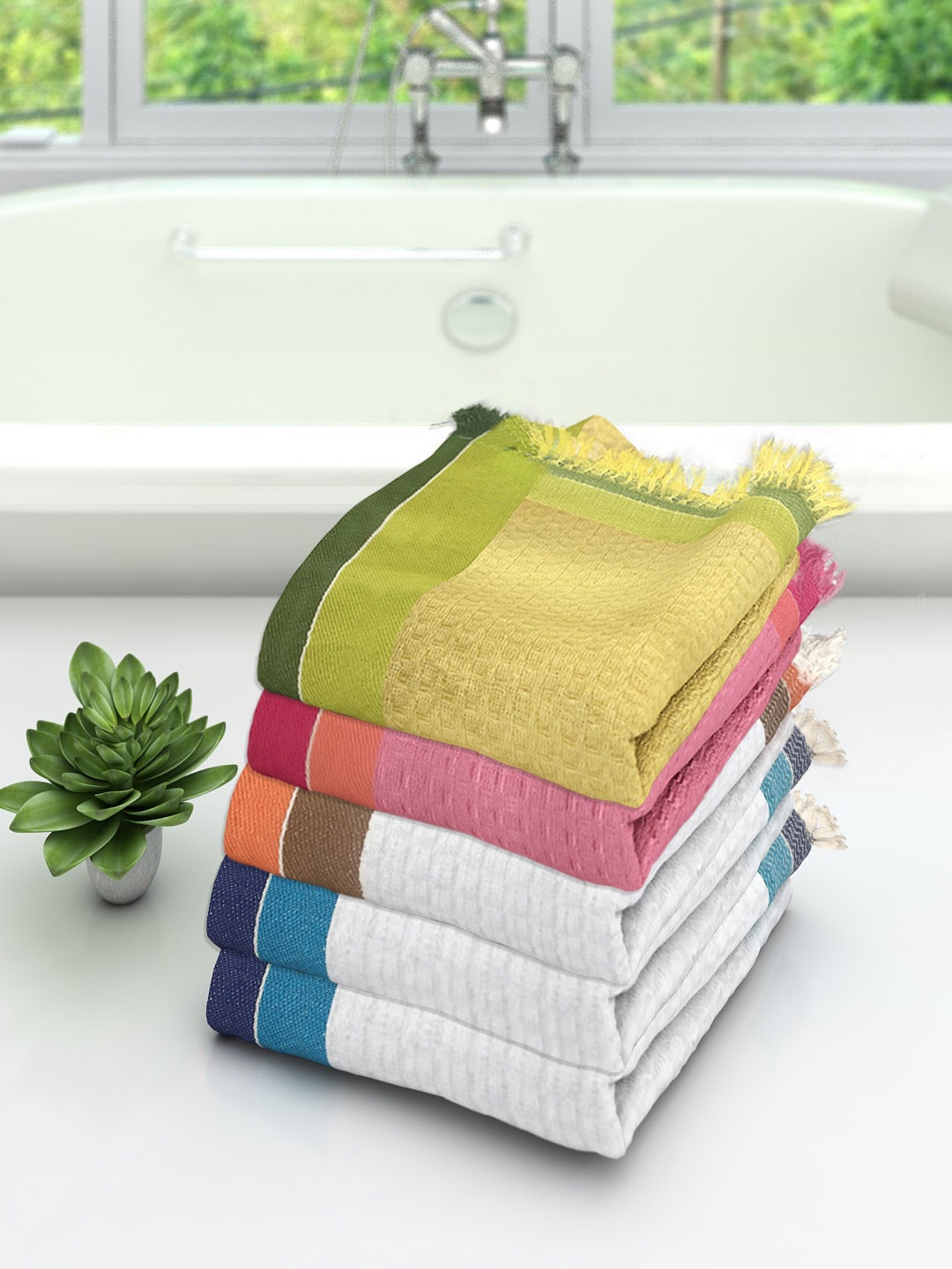 

Athom Trendz Set Of 5 Woven-Design Pure Cotton 210 GSM Lightweight Bath Towels, White