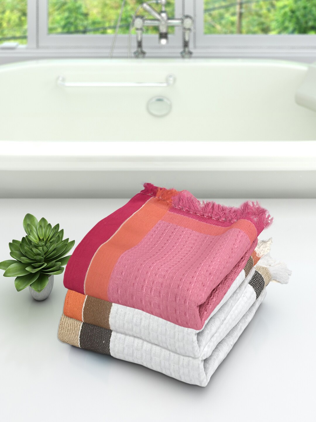 

Athom Trendz Set Of 3 Striped Pure Cotton 210 GSM Bath Towels, Pink