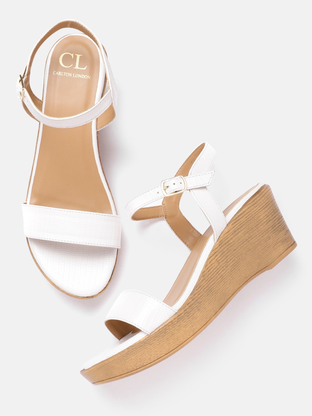 

Carlton London White Snakeskin Textured Wedges