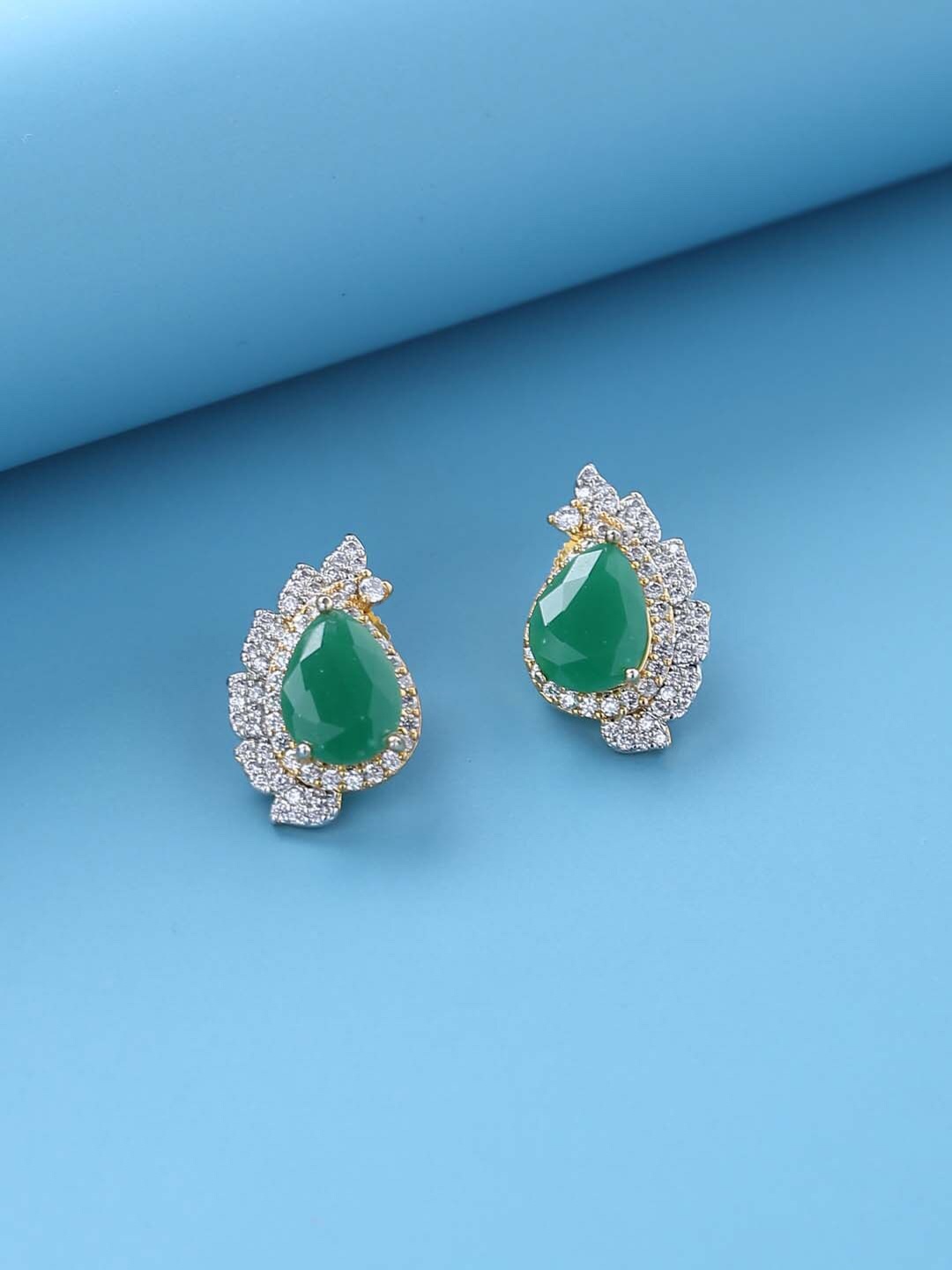 

Tistabene Green & Silver-Toned Contemporary Studs