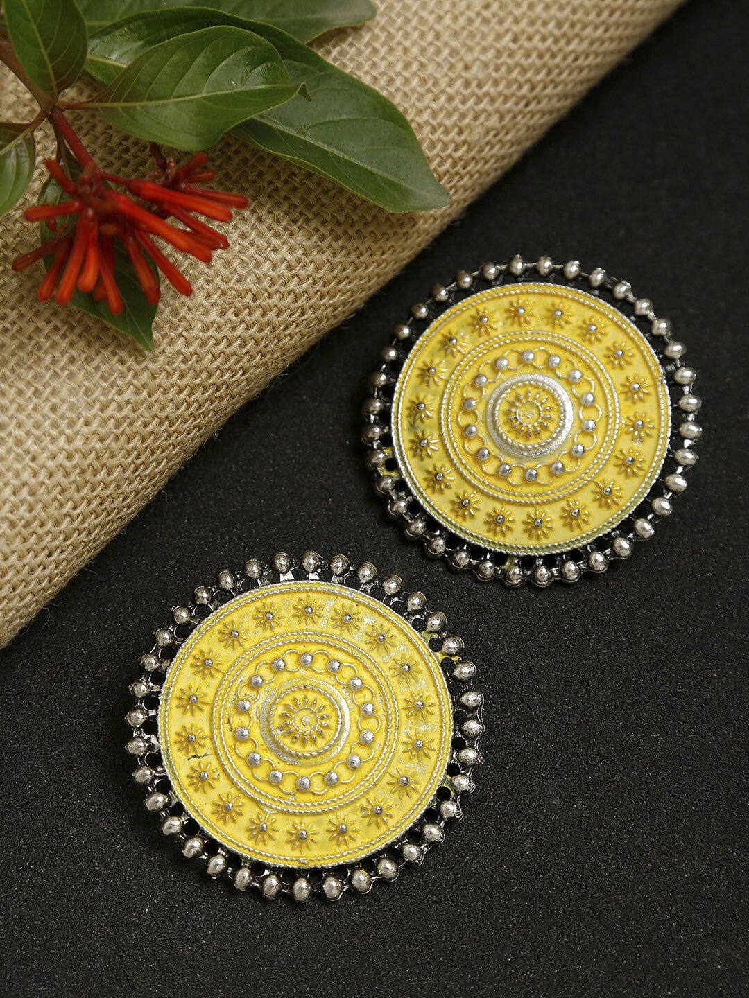 

NEUDIS Women Yellow Rhodium-Plated Oxidised Circular Studs Earrings