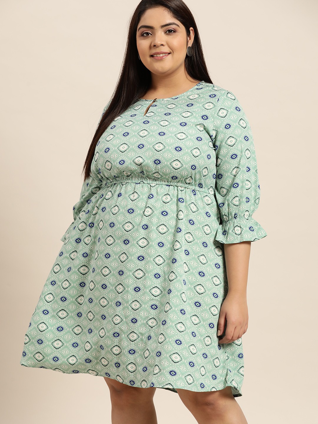 

Sztori Plus Size Sea Green & White Keyhole Neck A-Line Dress with Elasticated Waist