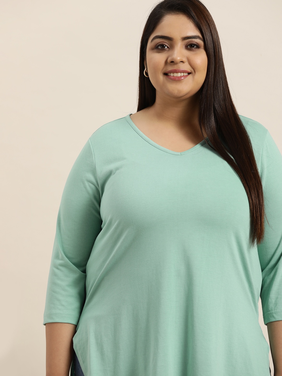 

Sztori Women Plus Size Sea Green Solid V-Neck T-shirt