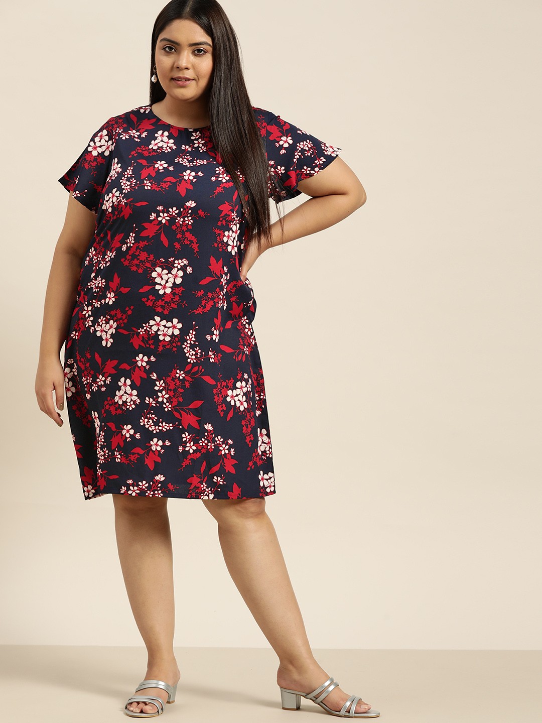 

Sztori Plus Size Navy Blue & Red Floral Print A-Line Dress