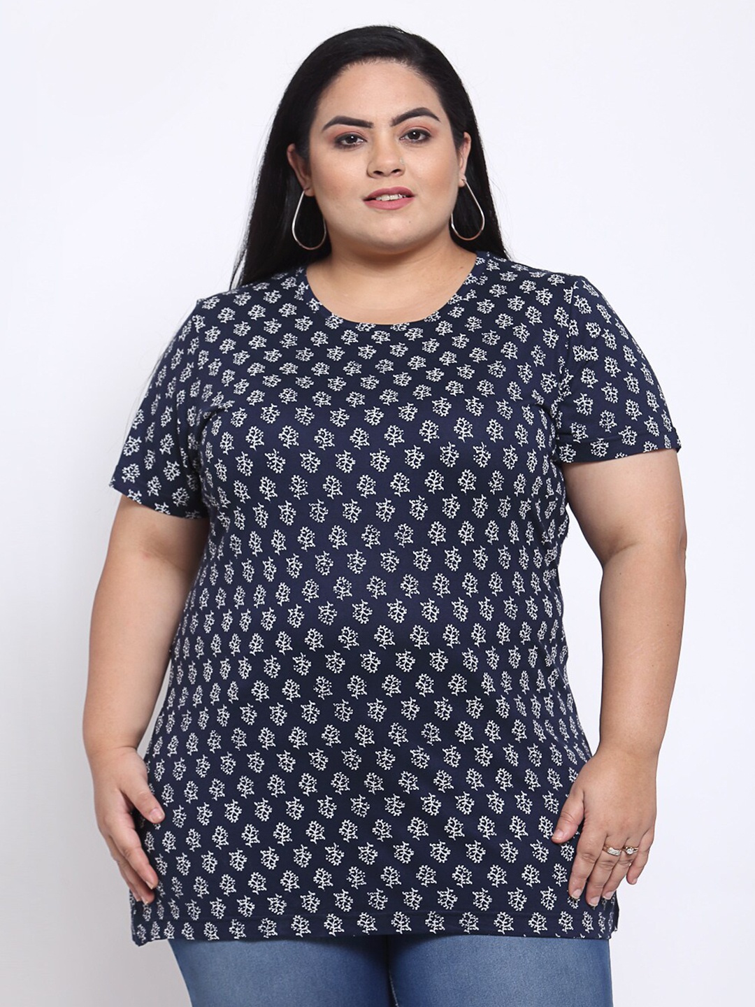 

plusS Women Navy Blue Tribal Printed T-shirt