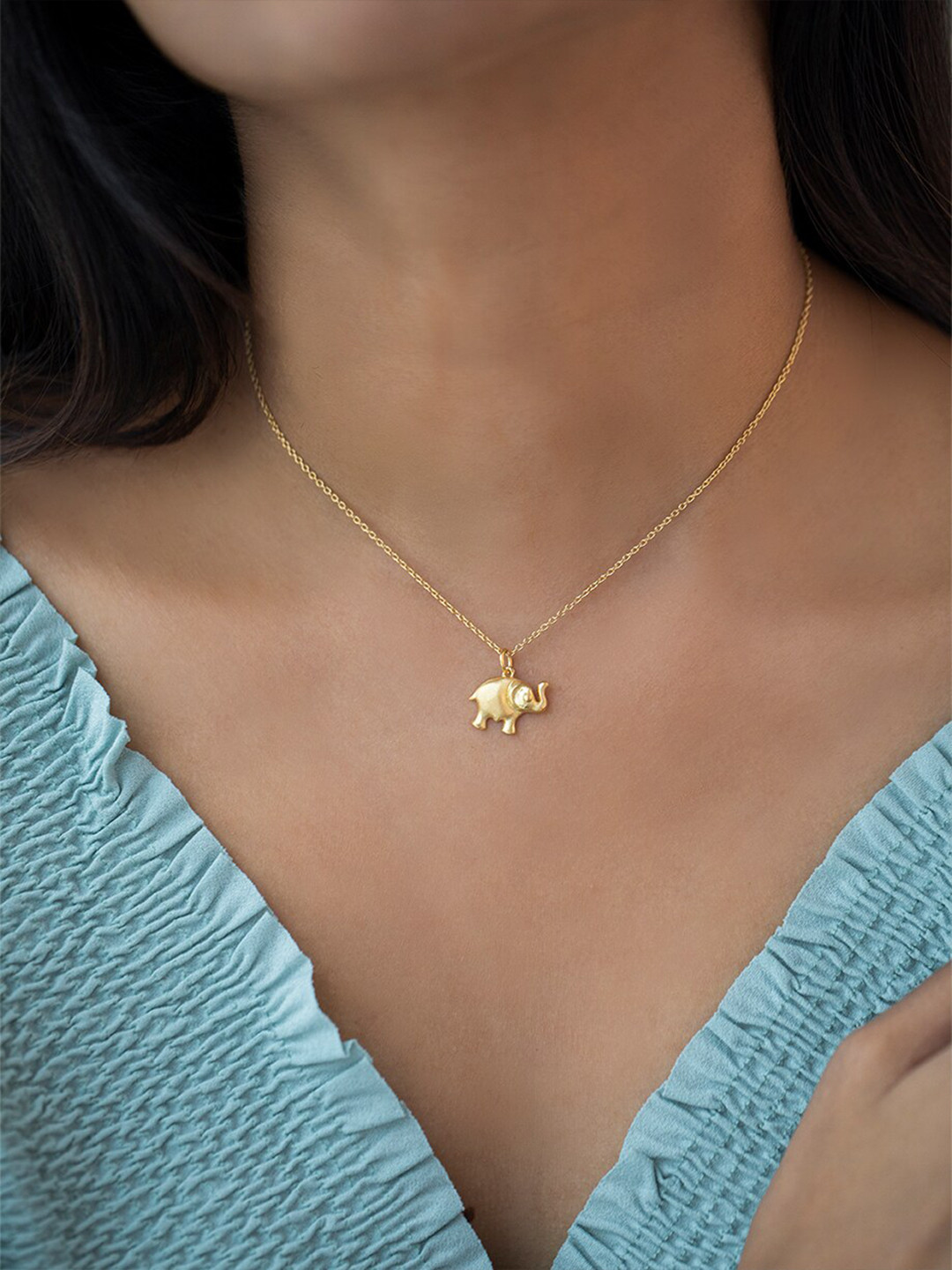 

SHAYA Gold-Toned Silver Gold-Plated The Wise One Elephant Charm Necklace