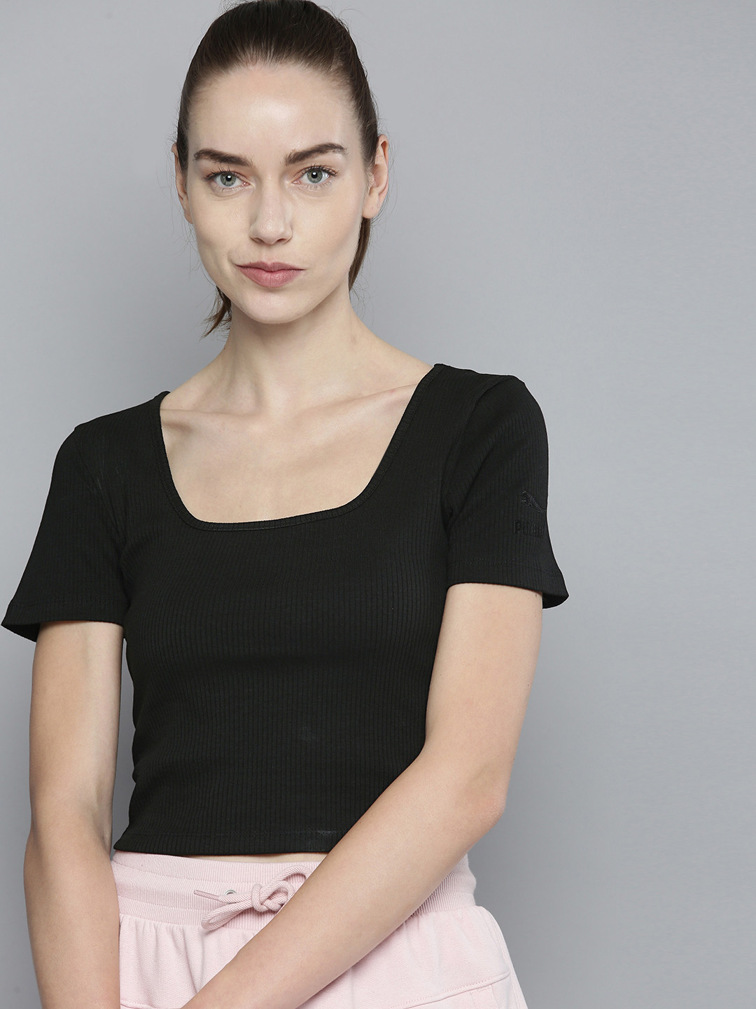 

Puma Women Black Striped Slim Fit Fitted T-shirt