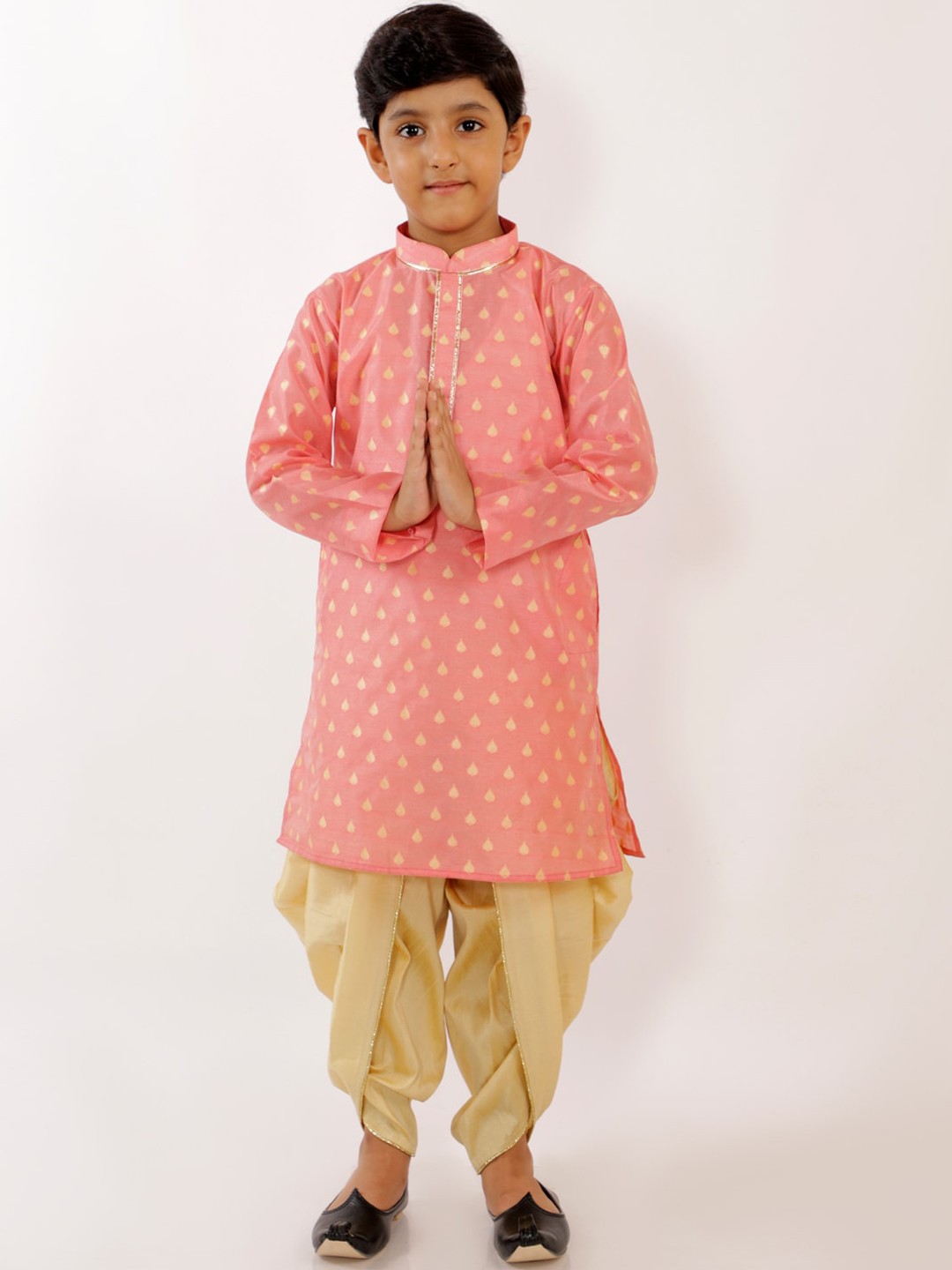 

YK Boys Pink & Gold Floral Jacquard Weave Gotta Patti Work Straight Kurta & Dhoti Pants