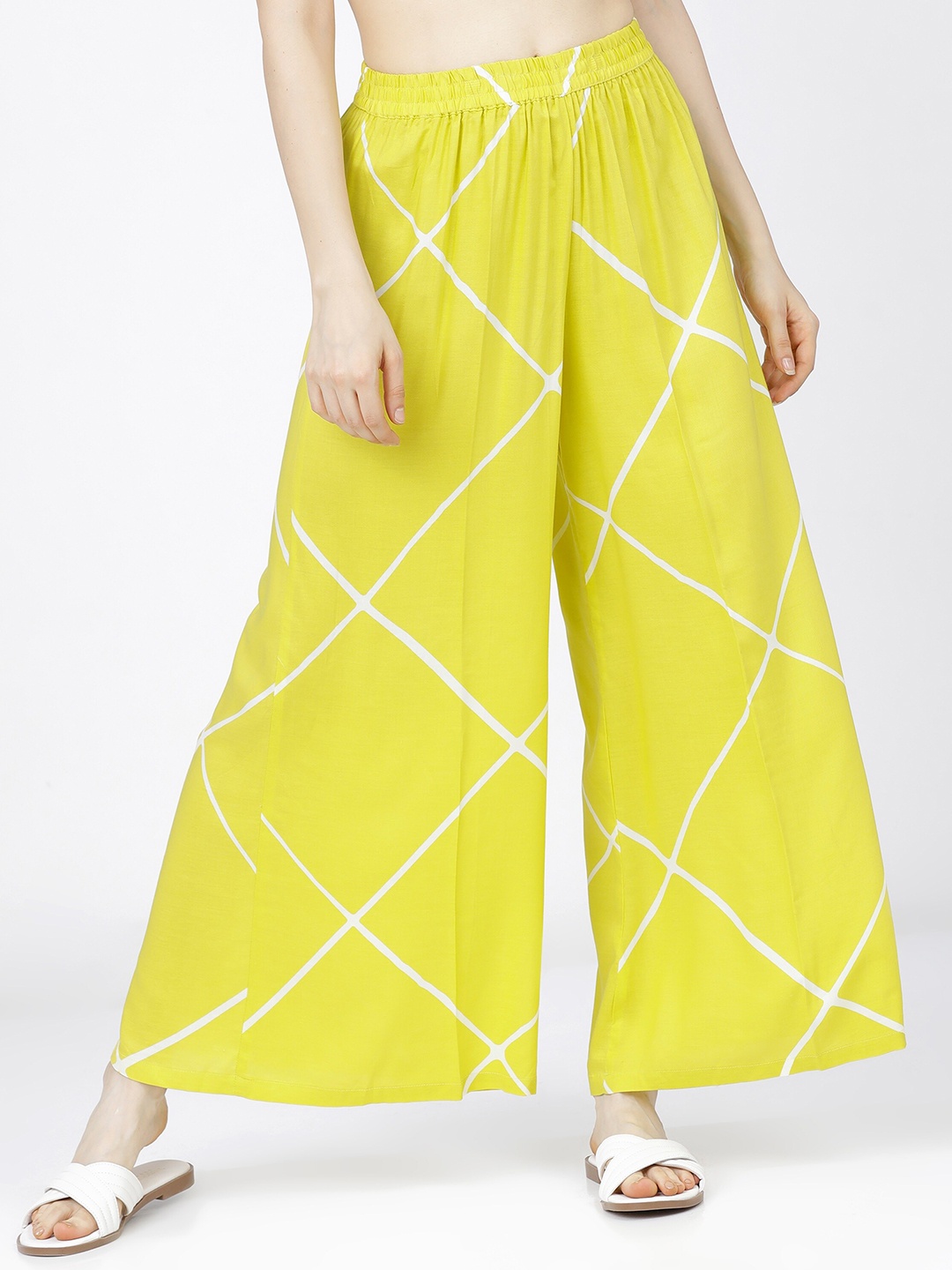 

Vishudh Women Lime Green & White Checked Ethnic Palazzos
