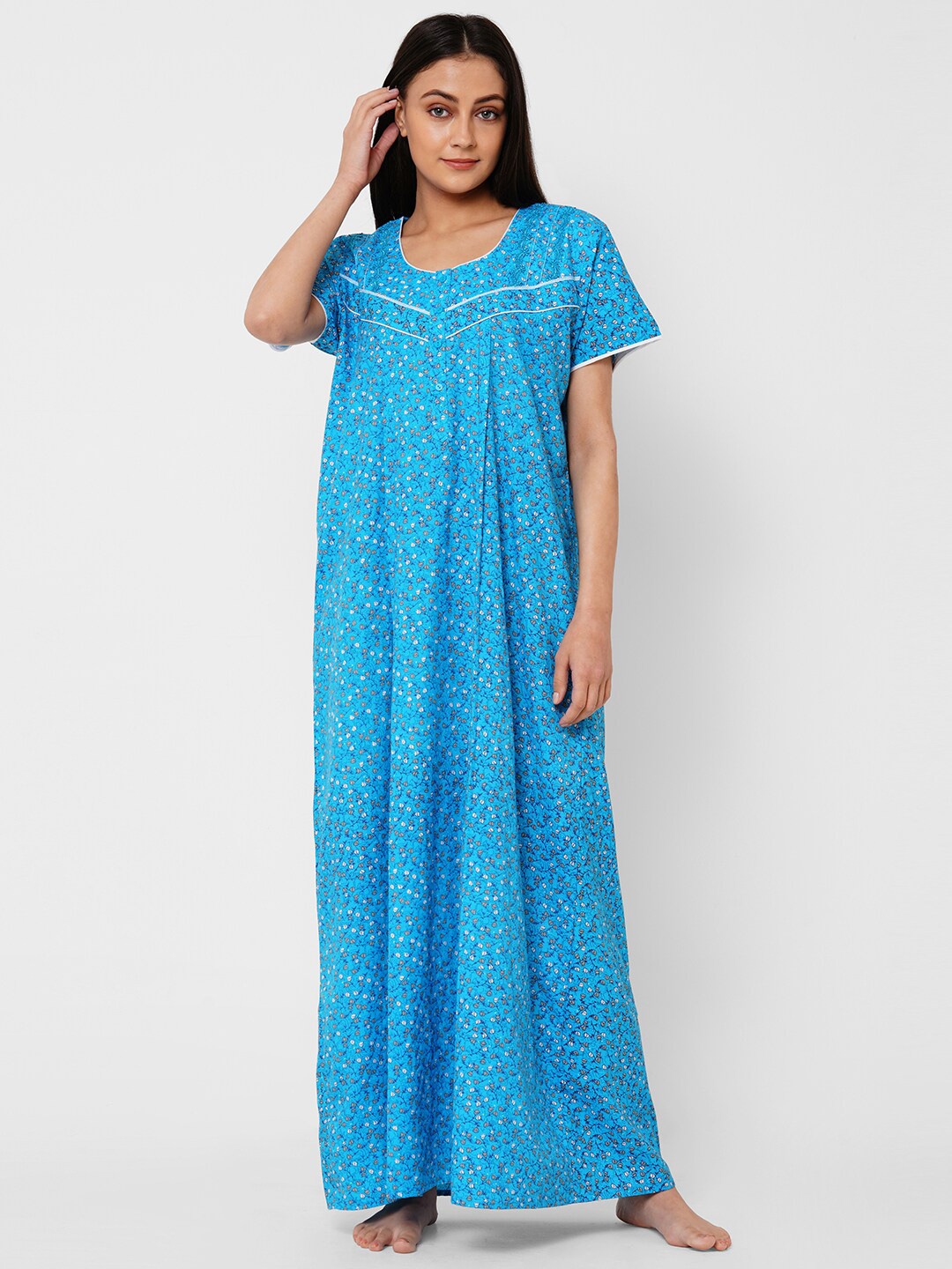 

Sweet Dreams Women Blue & White Printed Nightdress