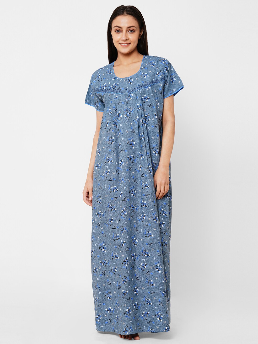 

Sweet Dreams Women Blue & White Printed Nightdress