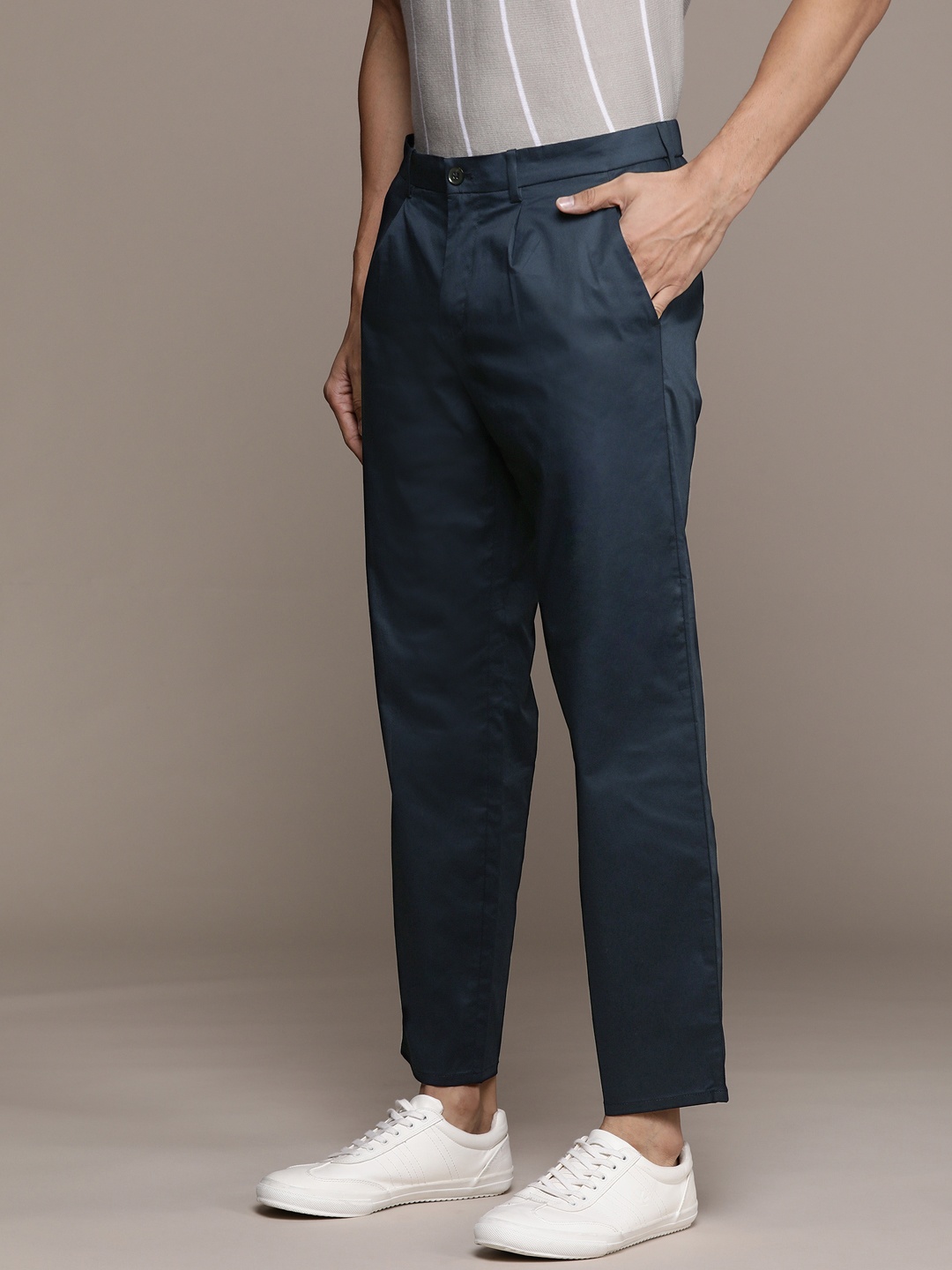

MANGO MAN Men Navy Blue Relaxed Pleated Regular Trousers