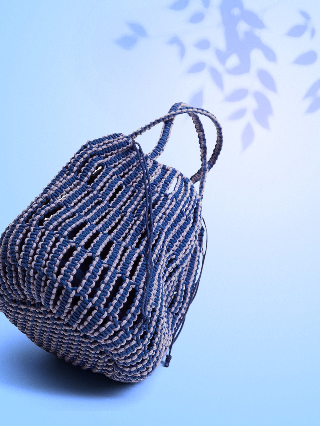 

MANGO Blue Braided Cotton Handmade Bucket Handheld Bag