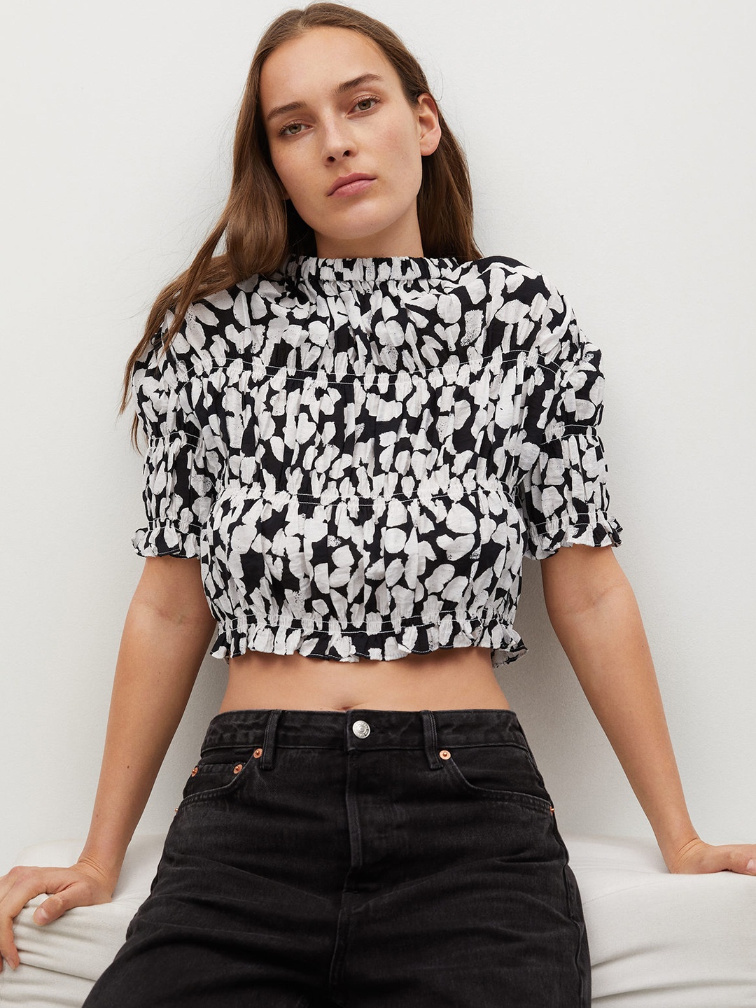 

MANGO White & Black Sustainable Viscose Printed Monochrome Cropped Top