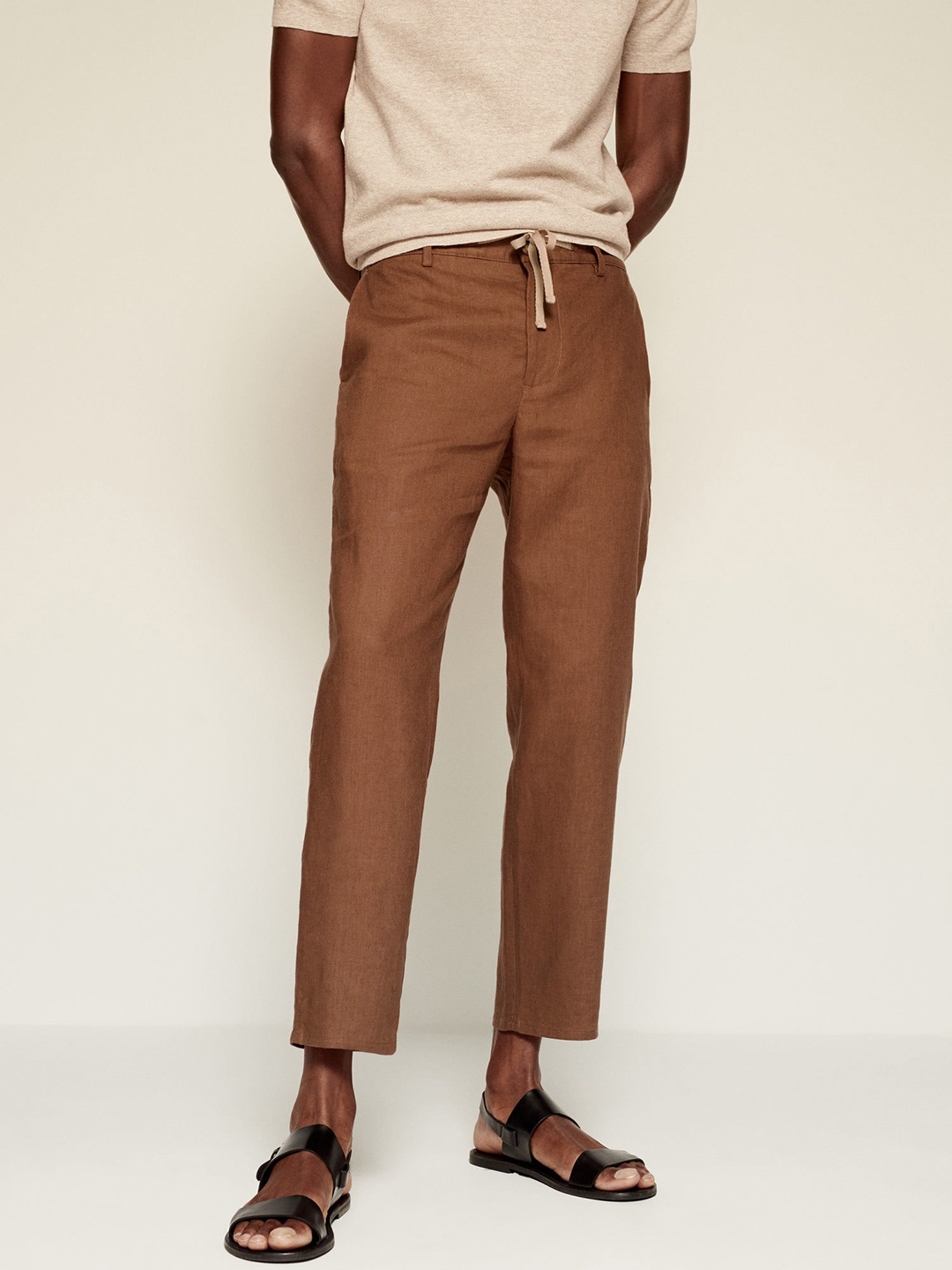 

MANGO MAN Rust Brown Sustainable Pure Linen Solid Cropped Trousers