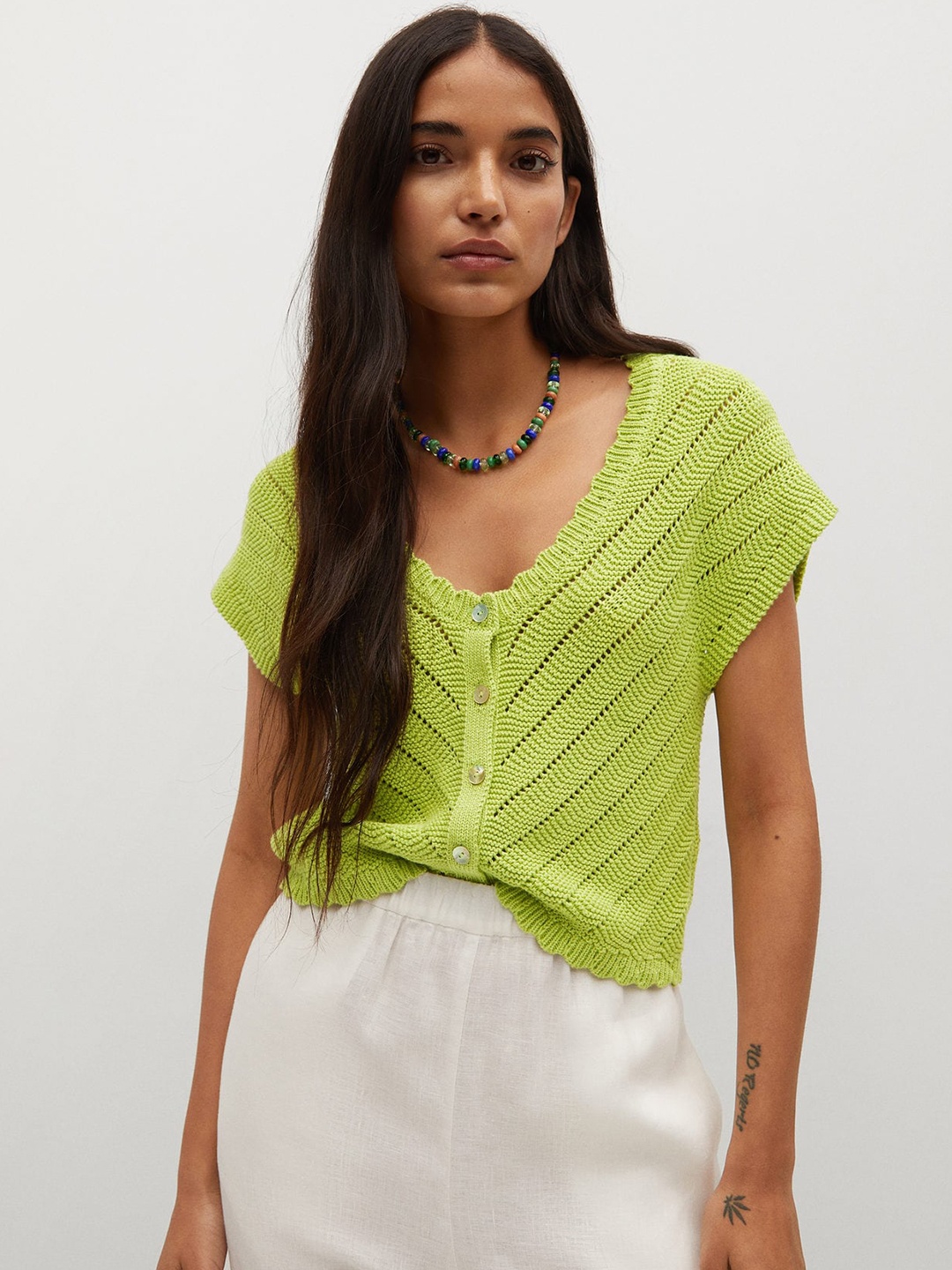 

MANGO Lime Green Chevron Patterned Extended Sleeves Regular Top