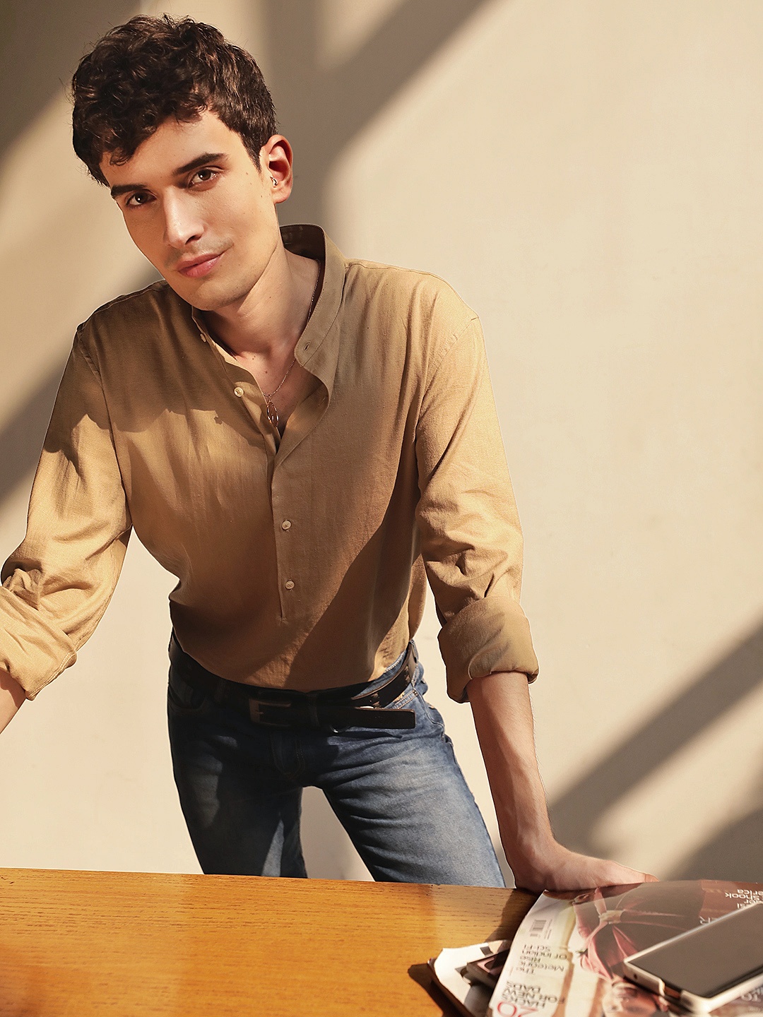 

MANGO MAN Men Beige Solid Sustainable Casual Shirt