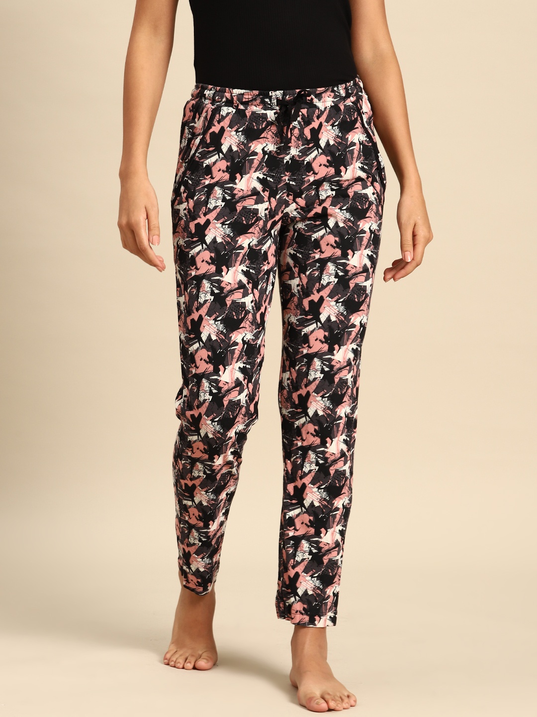 

Jockey Women Floral Print Relaxed Fit Lounge Pants, Charcoal