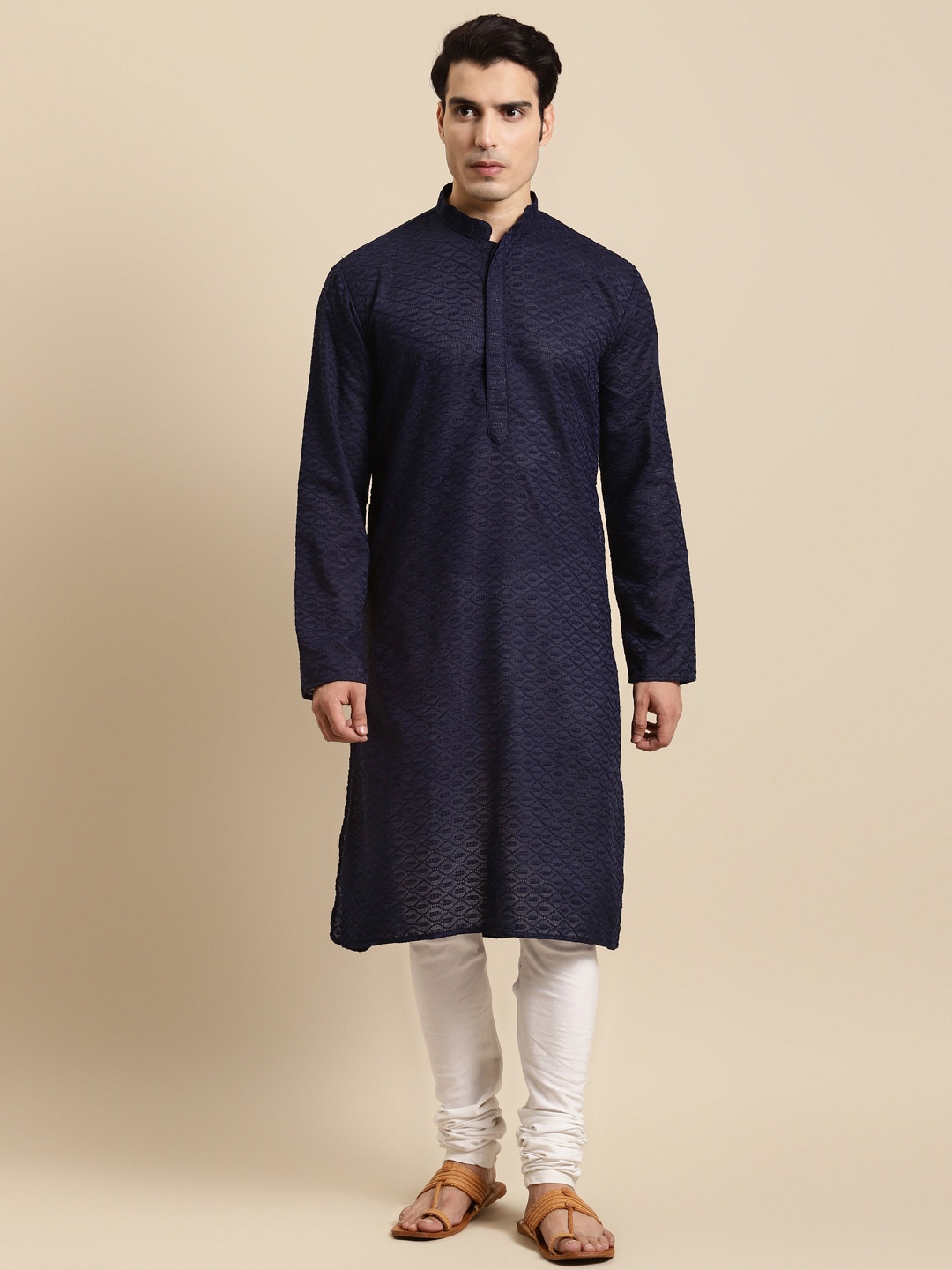 

RAJUBHAI HARGOVINDAS Men Navy Blue Chikankari Kurta