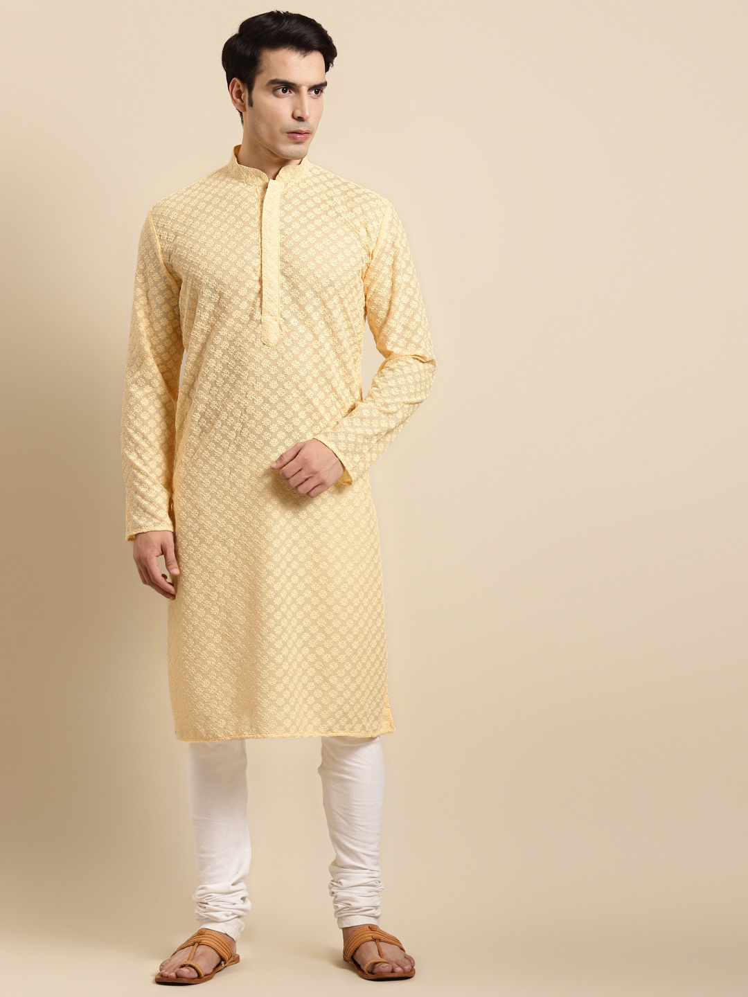 

RAJUBHAI HARGOVINDAS Men Beige Chikankari Kurta