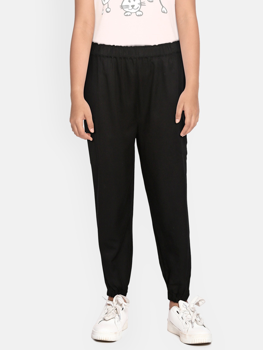 

Marks & Spencer Girls Black Solid Sustainable Joggers