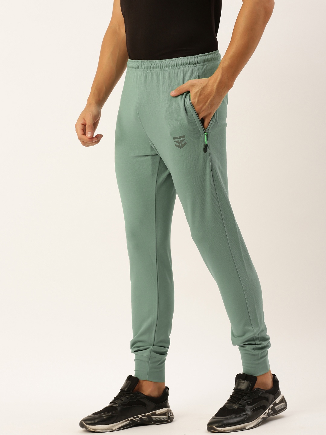

Sports52 wear Men Solid Slim Fit Joggers, Green