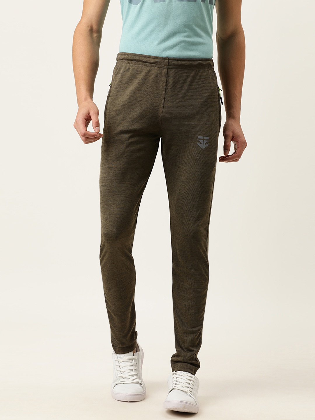 

Sports52 wear Men Green Solid Slim Fit Track Pants