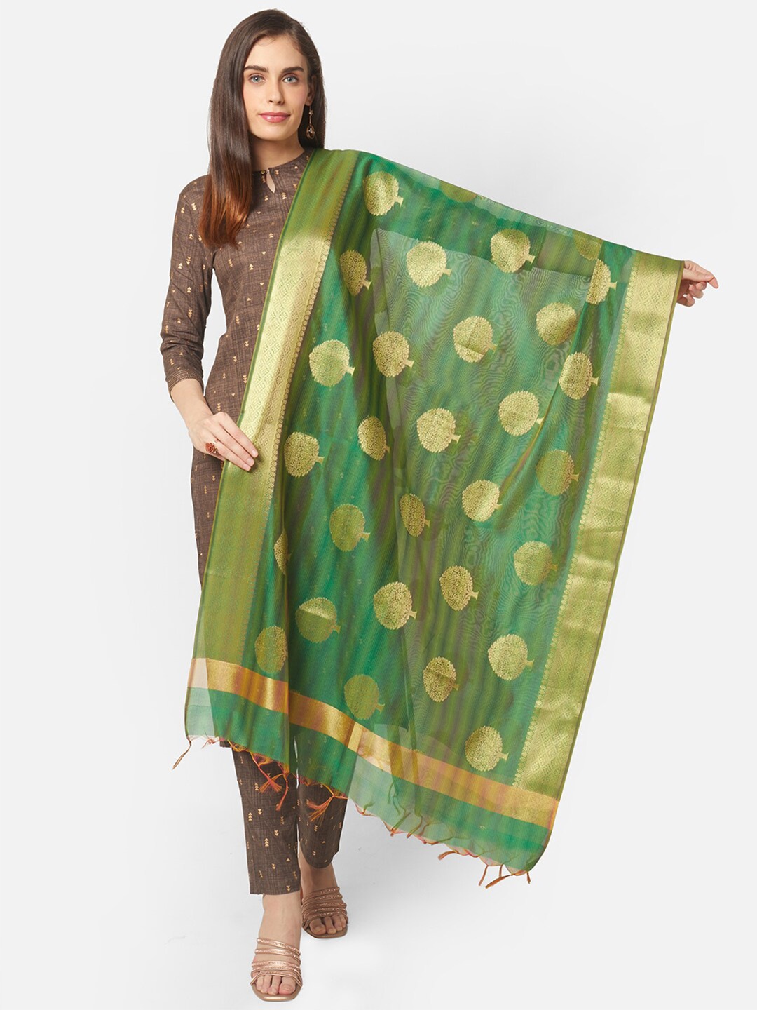 

Dupatta Bazaar Green & Gold-Toned Ethnic Motifs Woven Design Dupatta