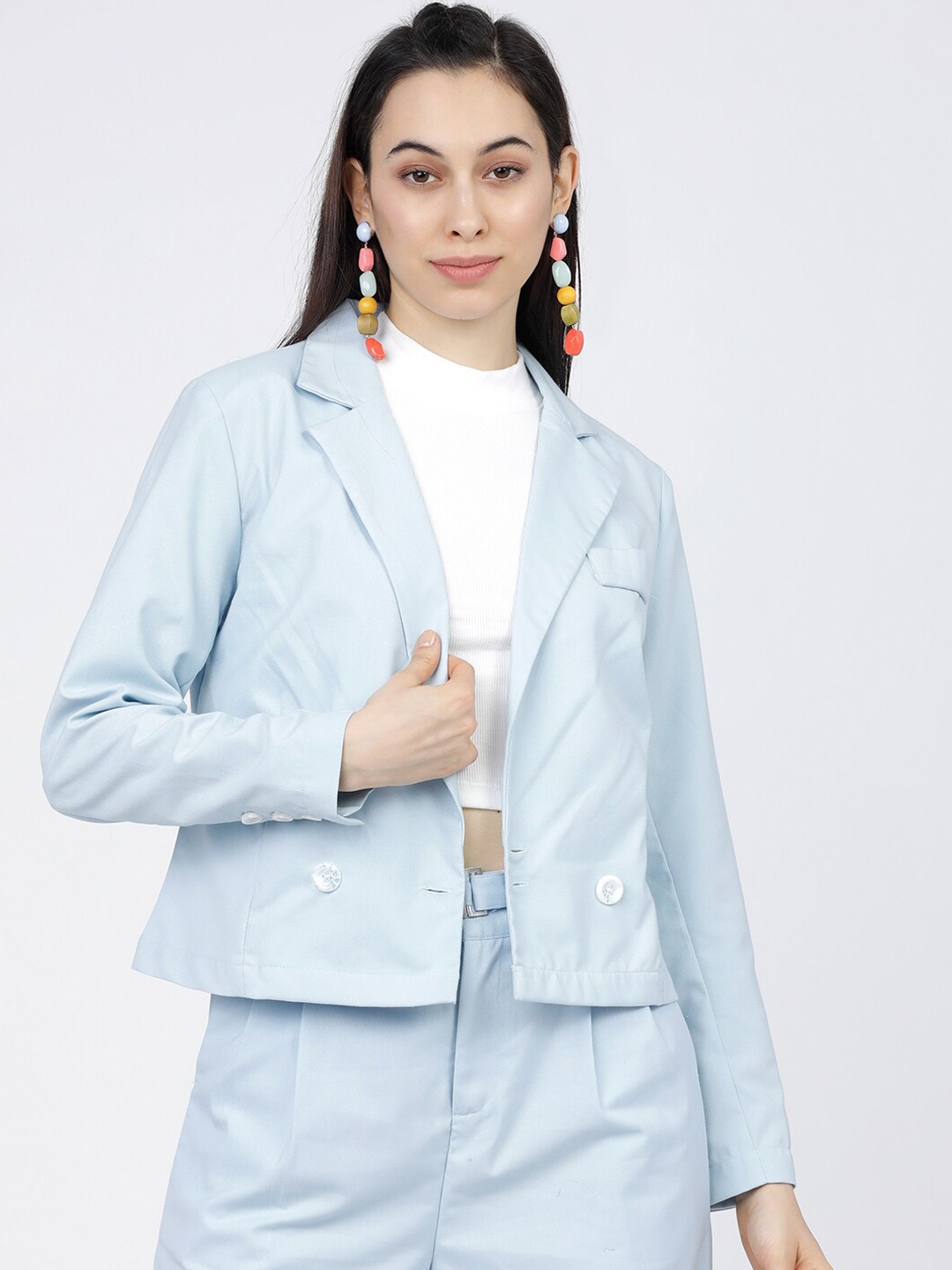 

CHIC BY TOKYO TALKIES Women Blue Solid Double-Breasted Crop Blazer