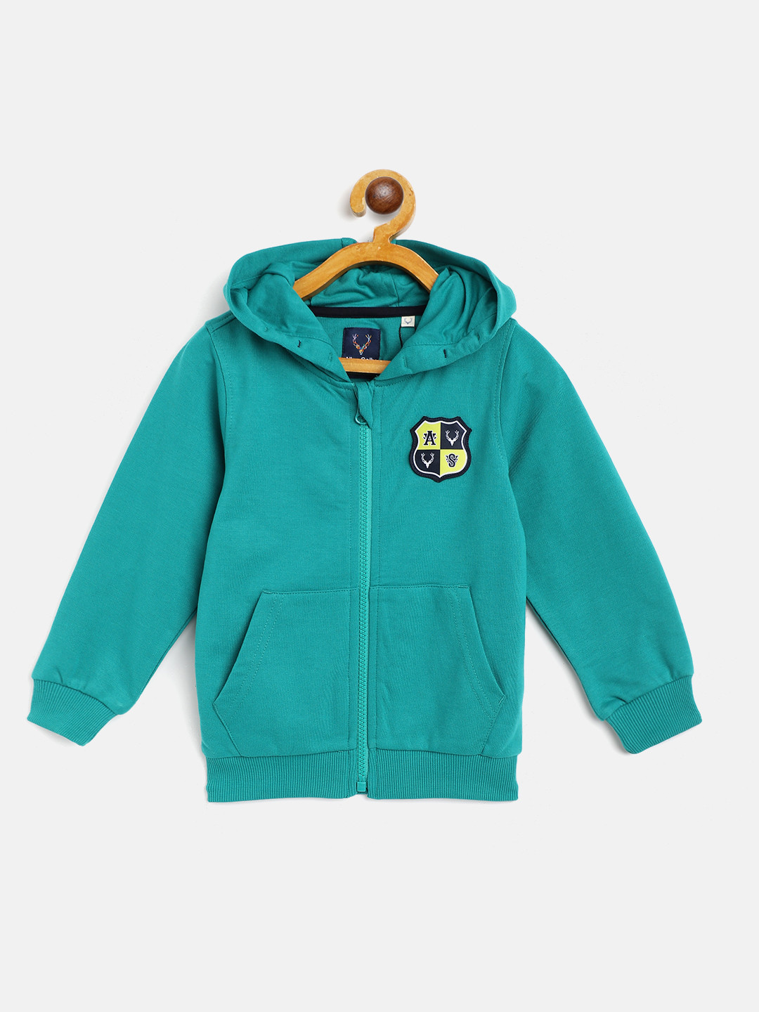 

Allen Solly Junior Boys Green Solid Hooded Sweatshirt