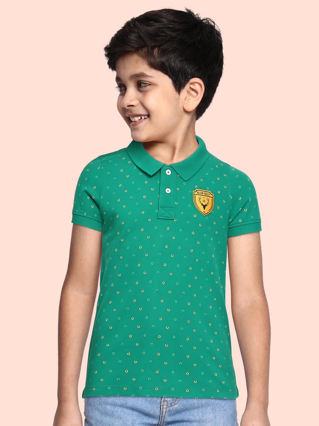

Allen Solly Junior Boys Green & Yellow Printed Polo Collar Applique T-shirt