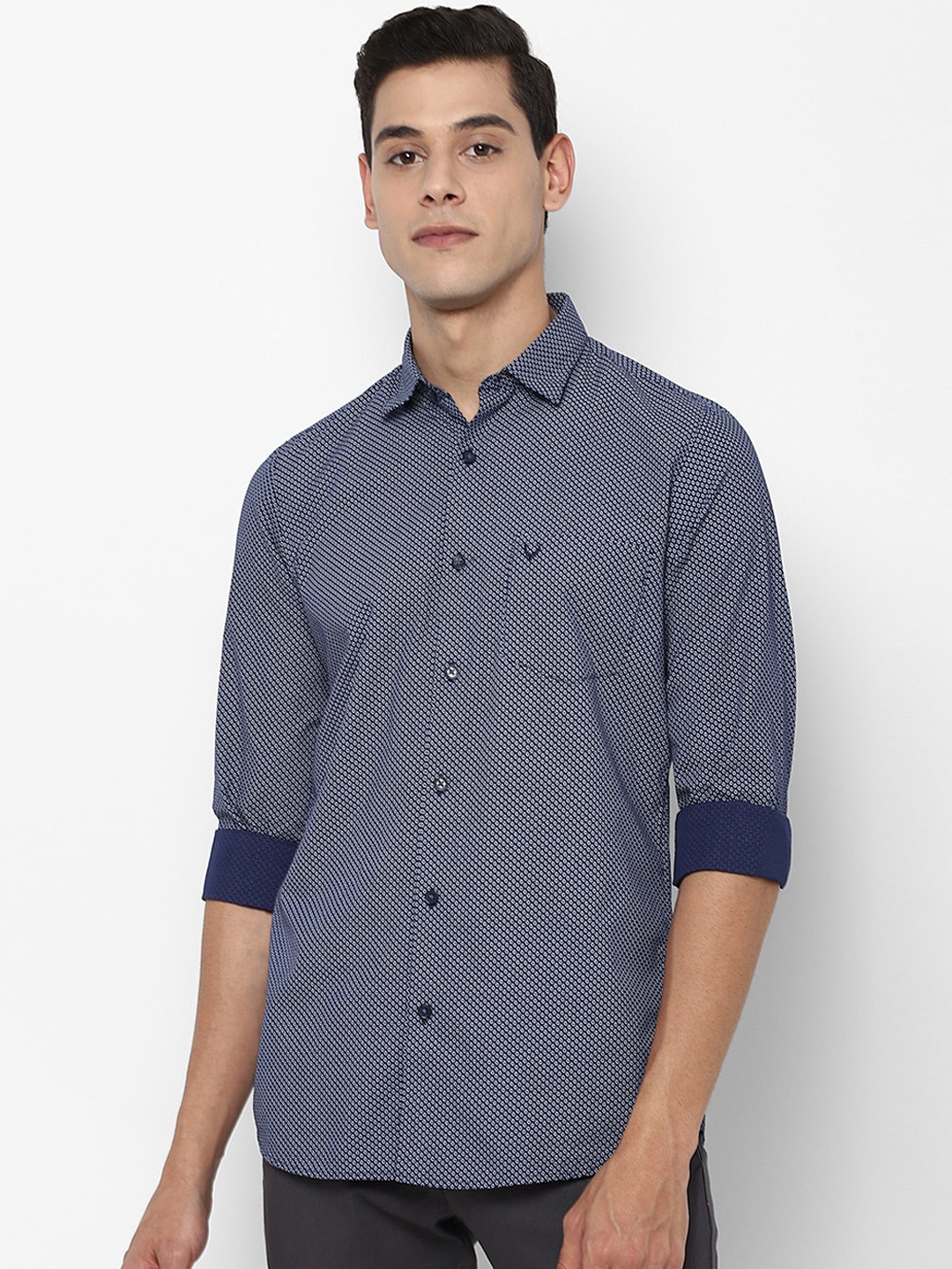 

Allen Solly Men Navy Blue Slim Fit Printed Casual Shirt