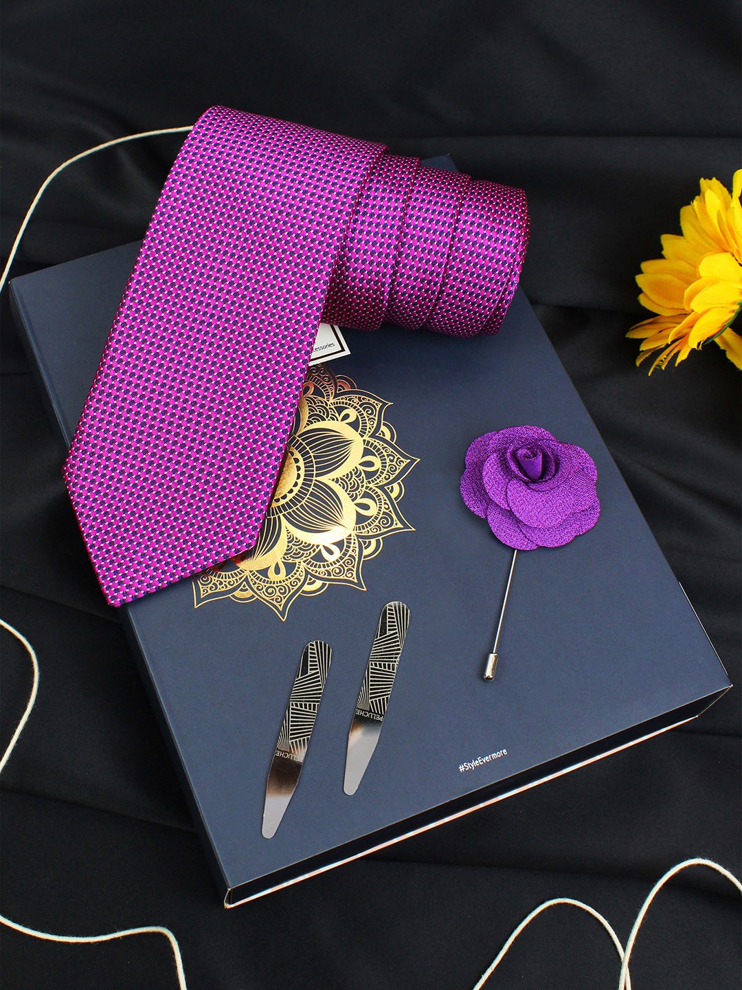 

PELUCHE Men Purple Gift Set of Neck Tie with Lapel Pin & Collar Strays