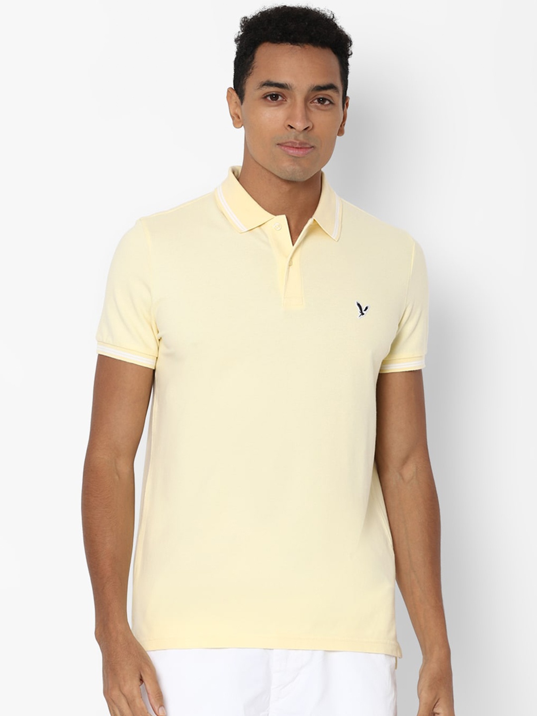 

AMERICAN EAGLE OUTFITTERS Men Yellow Polo Collar Slim Fit T-shirt