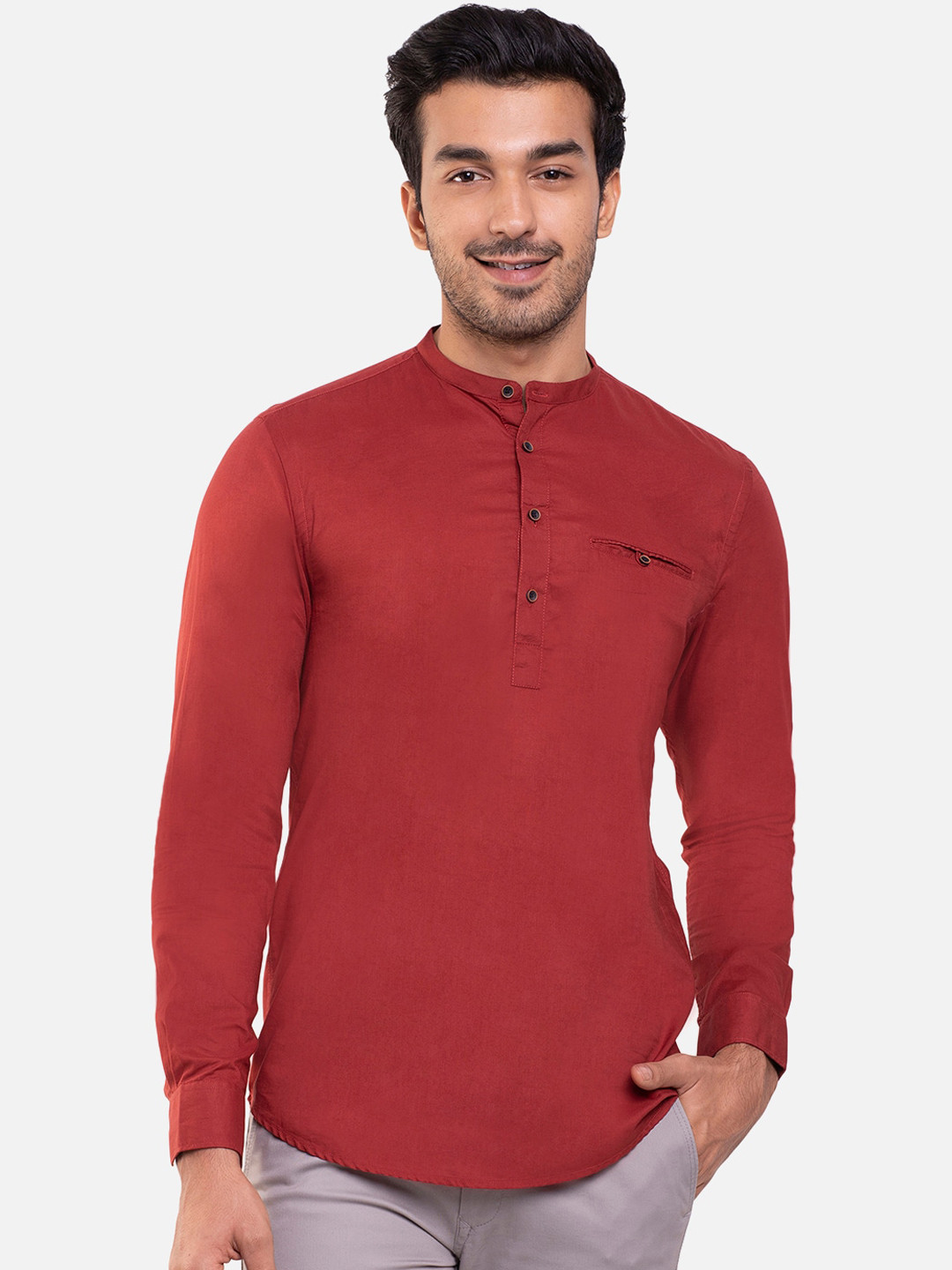 

Bewakoof Men Red Solid Casual Shirt