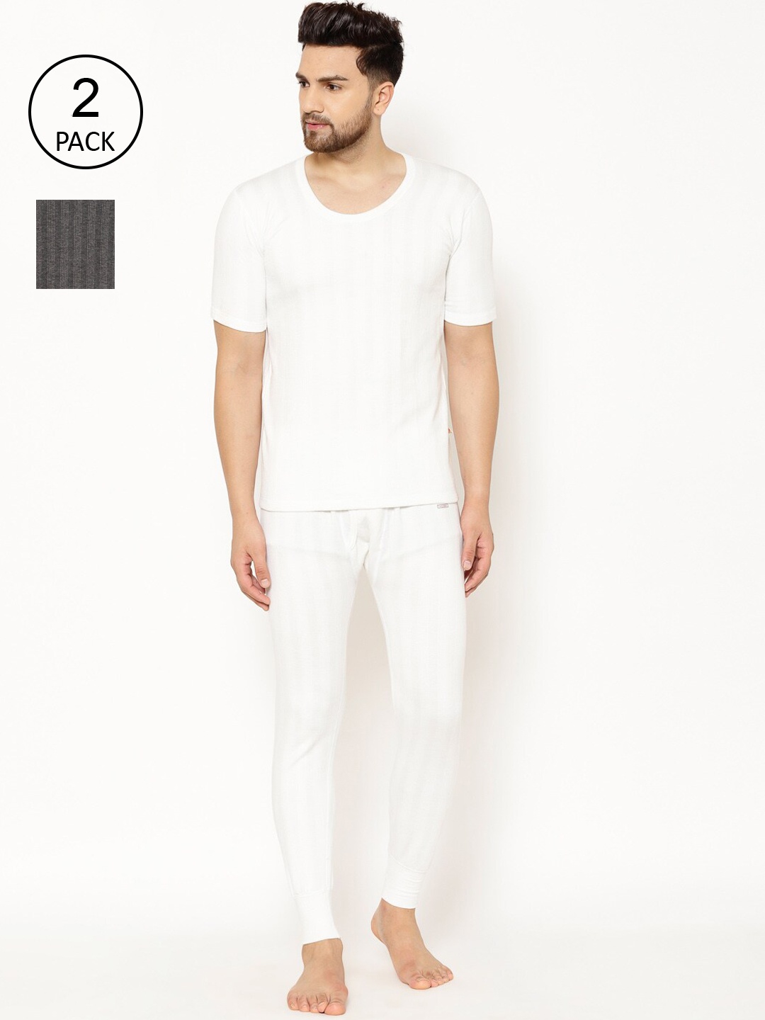

VIMAL JONNEY Men Pack Of 2 White & Black Solid Thermal Set
