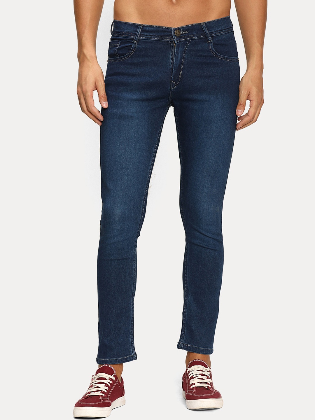 

V2 Value & Variety Men Blue Light Fade Jeans