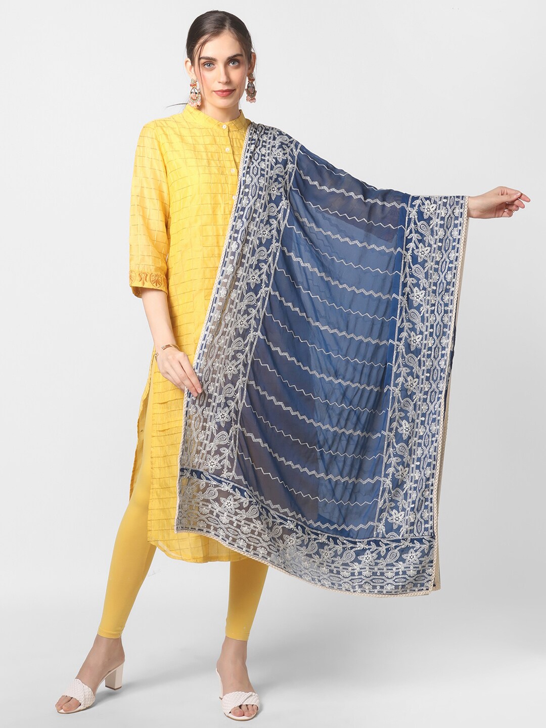 

Dupatta Bazaar Navy Blue & White Ethnic Motifs Embroidered Dupatta with Chikankari
