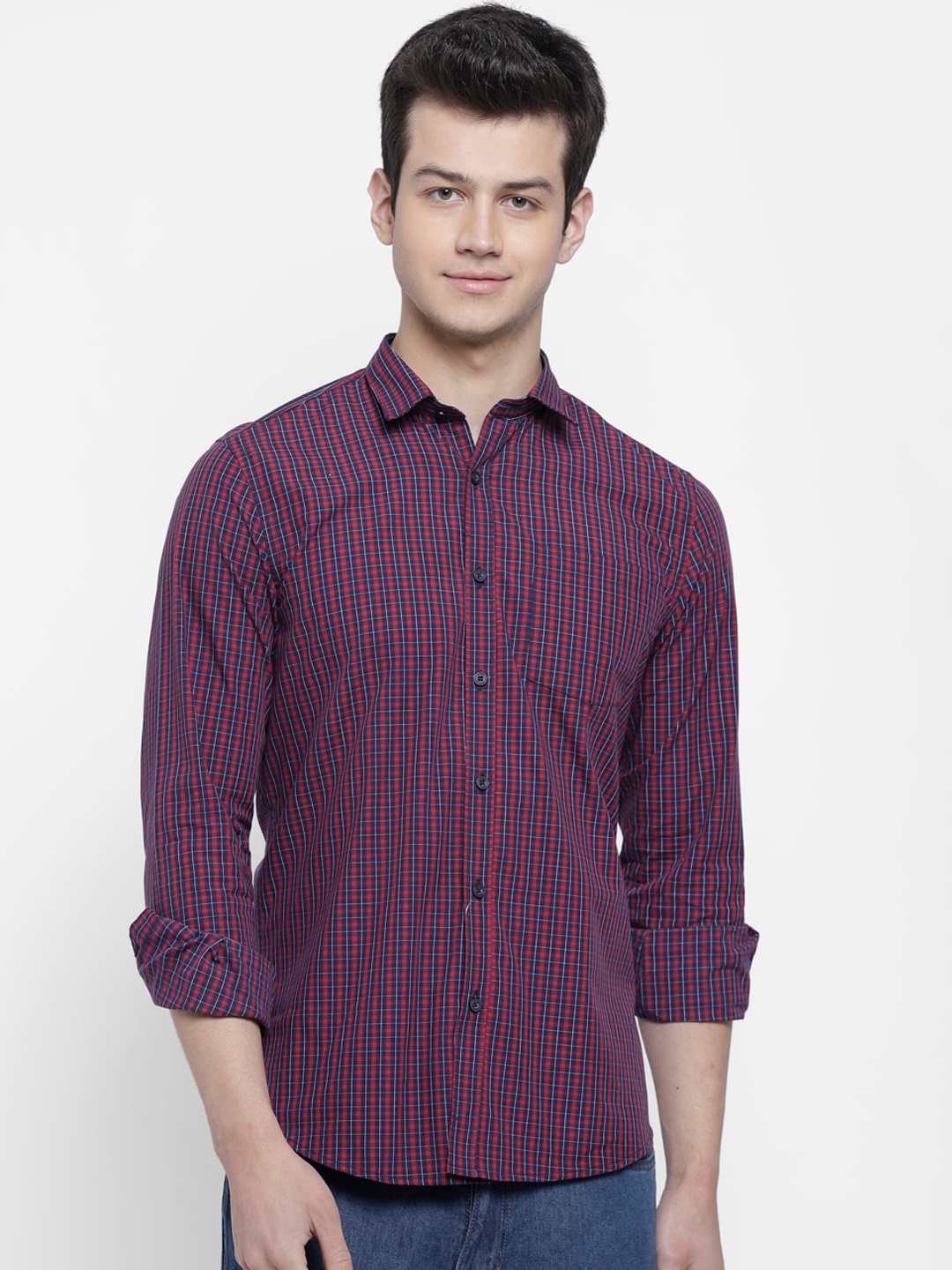 

cape canary Men Red & Navy Blue Checked Casual Shirt