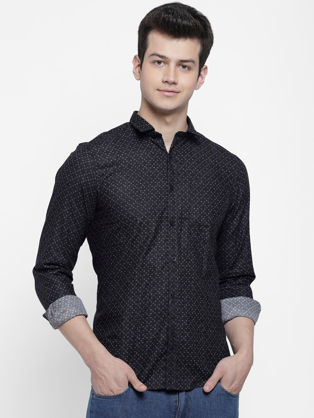 

cape canary Men Black Opaque Printed Casual Shirt