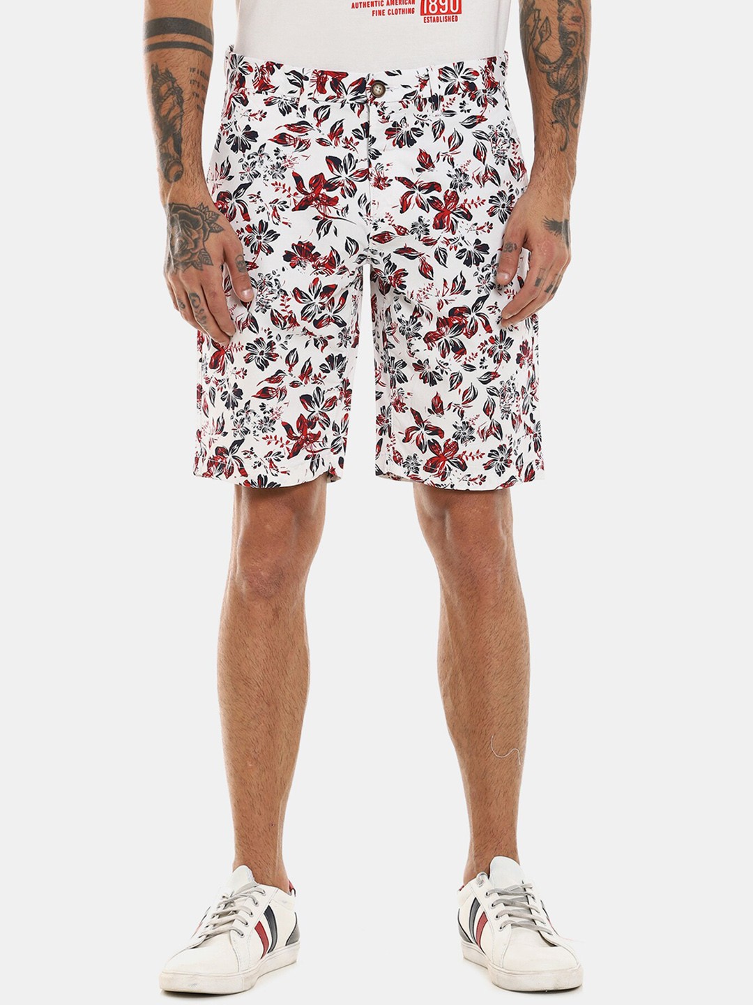 

U S Polo Assn Men White Floral Printed Mid-Rise Regular Shorts