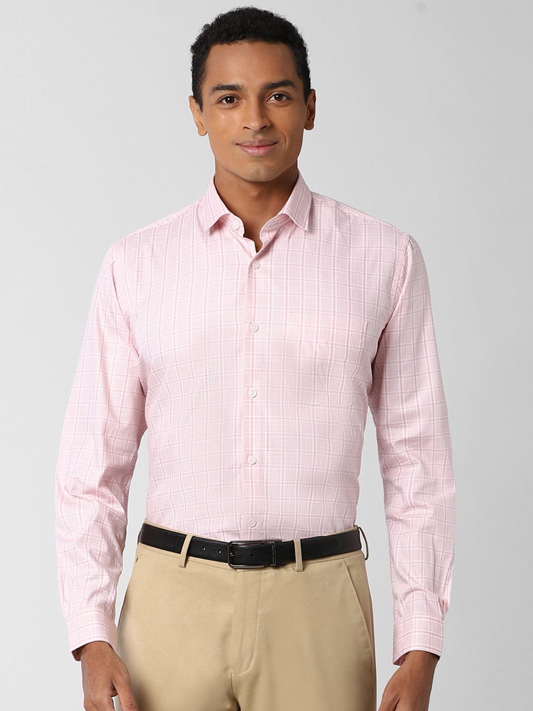 

Peter England Elite Men Pink Checked Formal Shirt